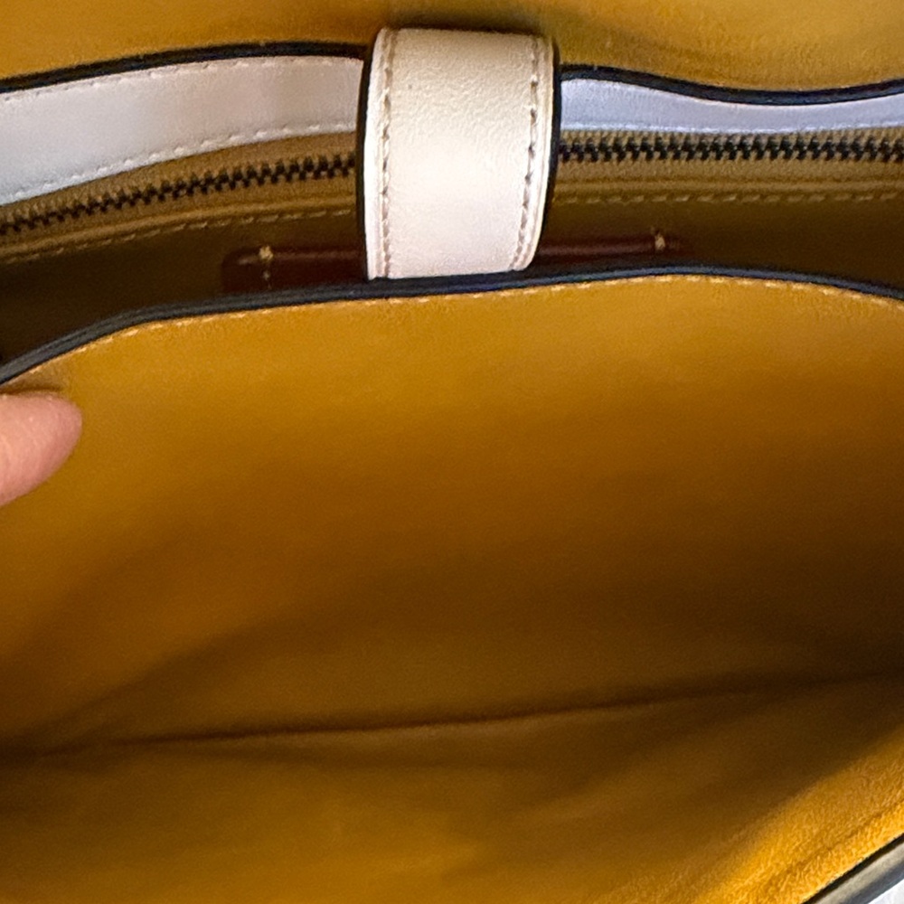 Coach X Disney Saddle crossbody bag❤️ - Picture 6 of 12